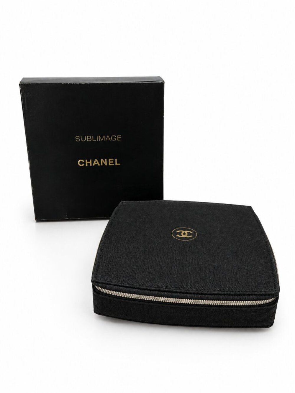 CHANEL Sublimage Black Cosmetic Case Gold CC Emblem 0939